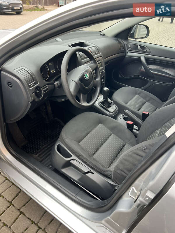 Лифтбек Skoda Octavia 2011 в Ивано-Франковске фото 6 Лифтбек Skoda Octavia 2011 в Ивано-Франковске