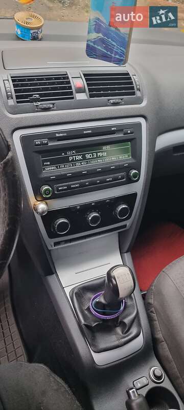 Лифтбек Skoda Octavia 2010 в Терновке