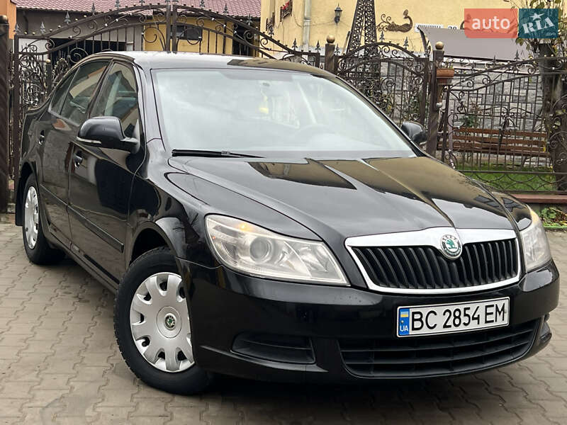 Лифтбек Skoda Octavia 2011 в Самборе