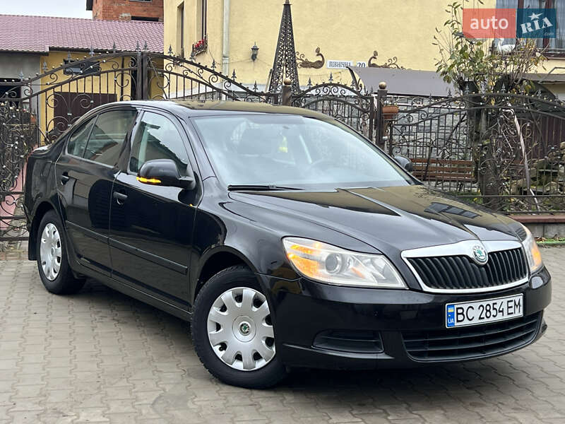 Лифтбек Skoda Octavia 2011 в Самборе