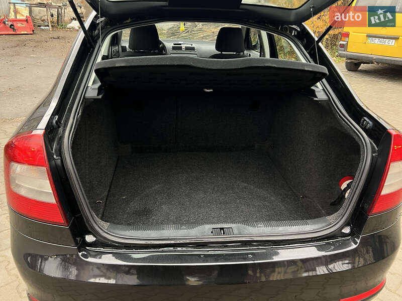 Лифтбек Skoda Octavia 2011 в Самборе