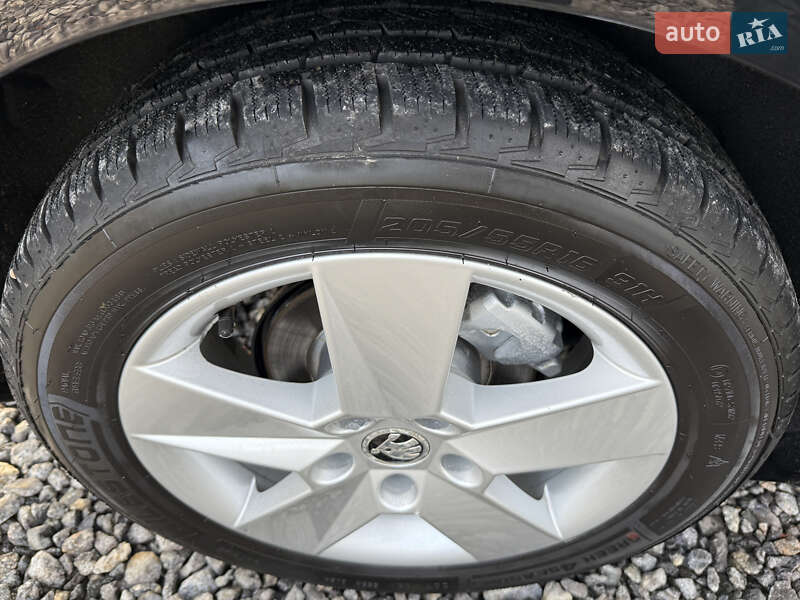 Универсал Skoda Octavia 2014 в Виннице