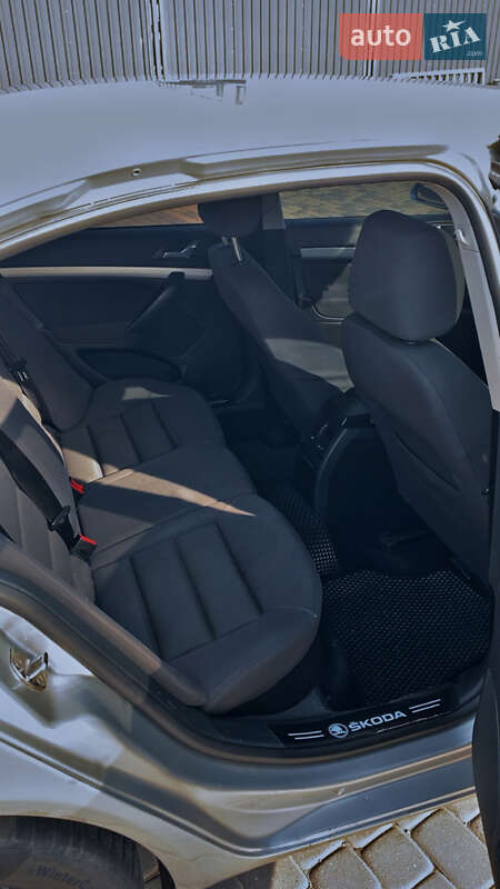 Лифтбек Skoda Octavia 2005 в Мукачево фото 5 Лифтбек Skoda Octavia 2005 в Мукачево