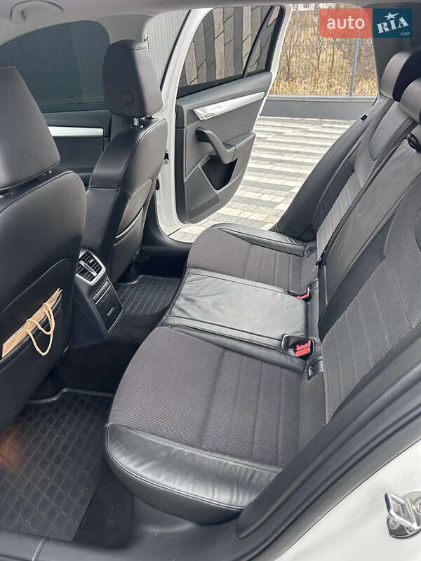 Універсал Skoda Octavia 2013 в Львові фото 14 Універсал Skoda Octavia 2013 в Львові