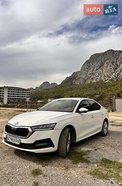 Ліфтбек Skoda Octavia 2021 в Світловодську
