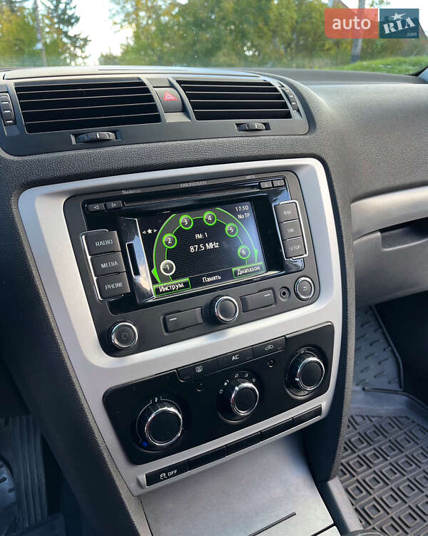 Универсал Skoda Octavia 2010 в Львове