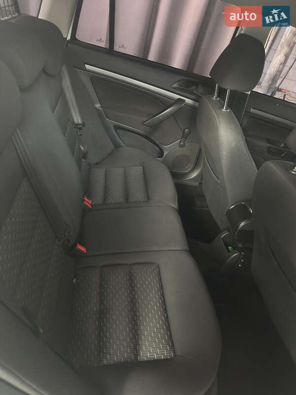 Универсал Skoda Octavia 2010 в Львове