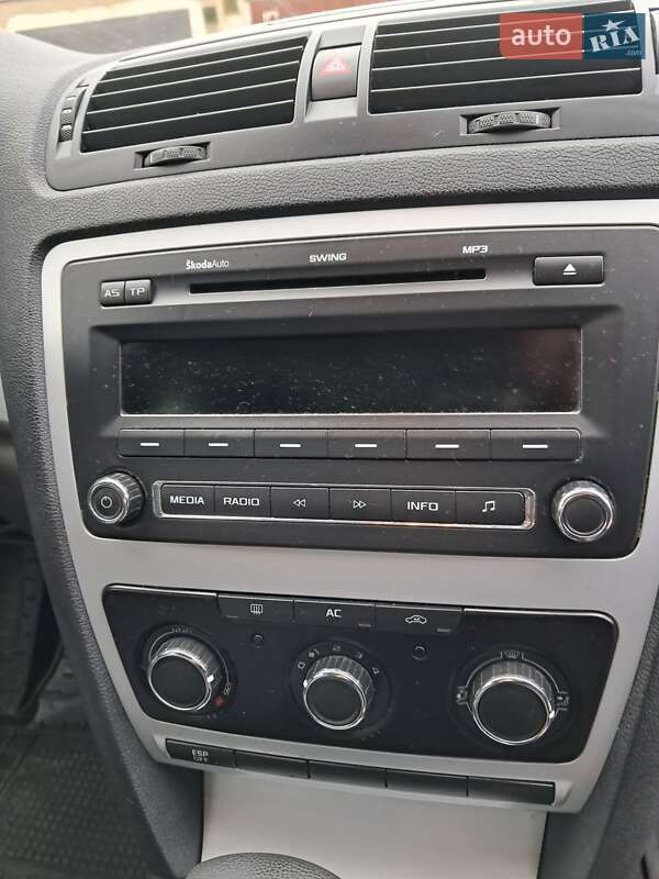 Лифтбек Skoda Octavia 2009 в Ивано-Франковске фото 8 Лифтбек Skoda Octavia 2009 в Ивано-Франковске