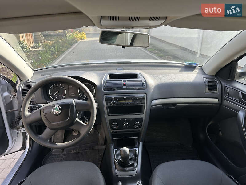 Універсал Skoda Octavia 2011 в Чернівцях