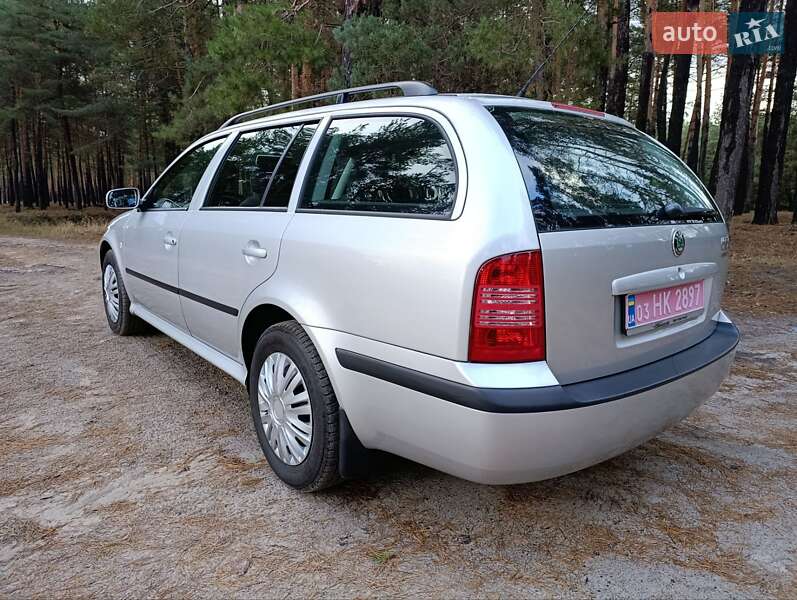 Универсал Skoda Octavia 2005 в Богодухове