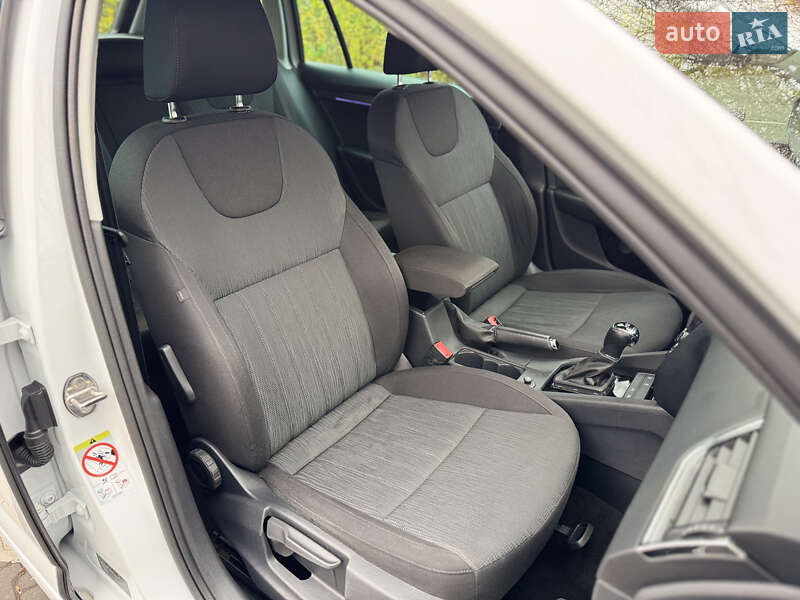 Универсал Skoda Octavia 2019 в Киеве