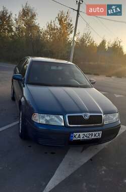Ліфтбек Skoda Octavia 2003 в Києві