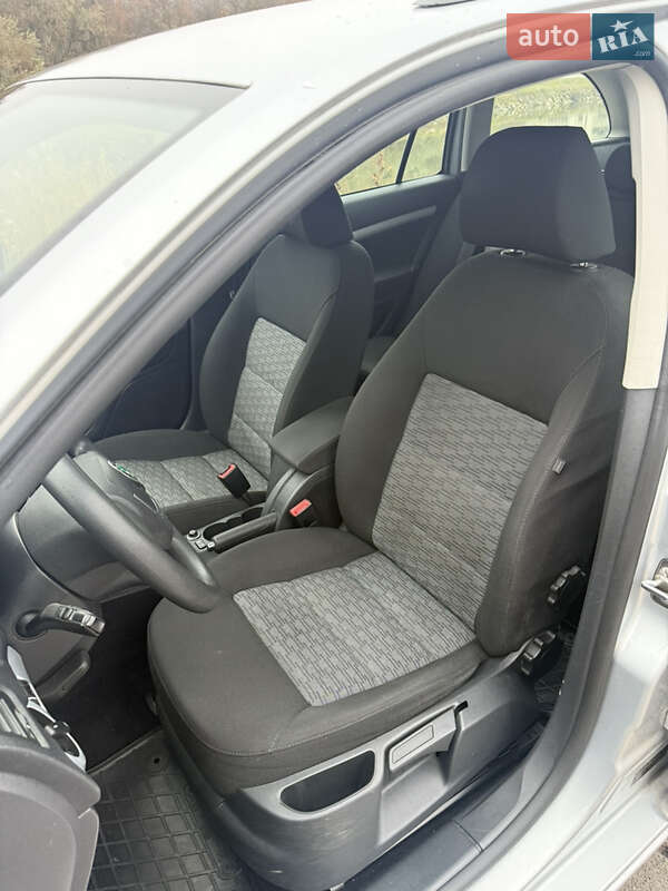 Универсал Skoda Octavia 2010 в Днепре фото 23 Универсал Skoda Octavia 2010 в Днепре