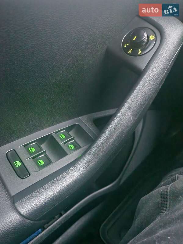 Универсал Skoda Octavia 2014 в Кропивницком