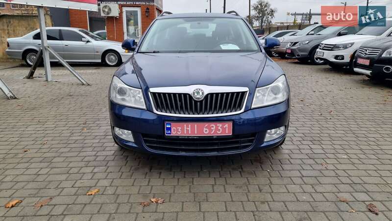 Універсал Skoda Octavia 2010 в Полтаві