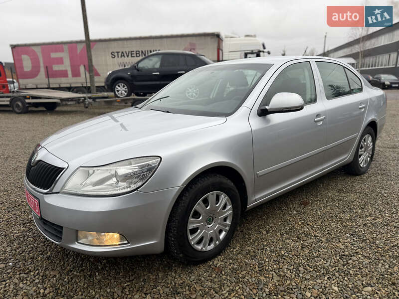 Лифтбек Skoda Octavia 2011 в Калуше фото 5 Лифтбек Skoda Octavia 2011 в Калуше