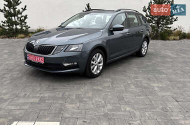 Универсал Skoda Octavia 2019 в Луцке