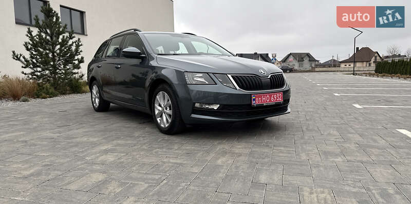 Универсал Skoda Octavia 2019 в Луцке фото 6 Универсал Skoda Octavia 2019 в Луцке