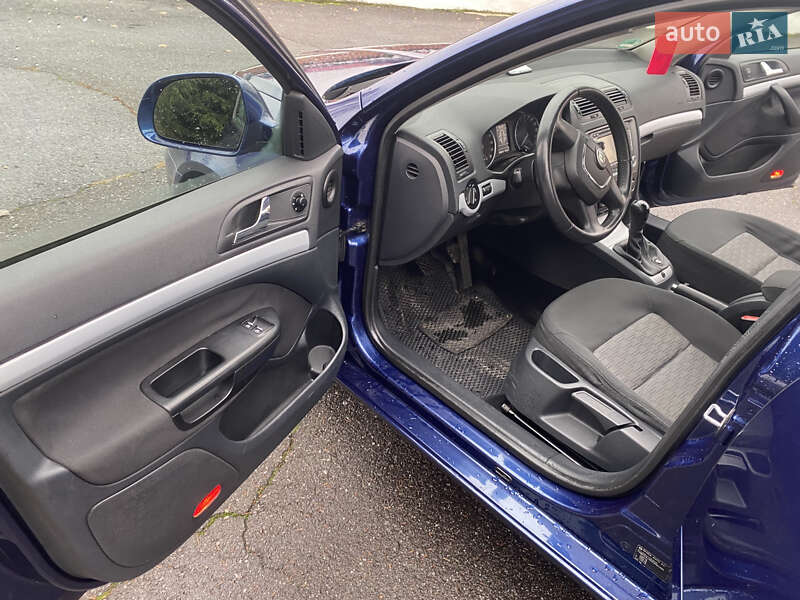 Универсал Skoda Octavia 2010 в Хусте