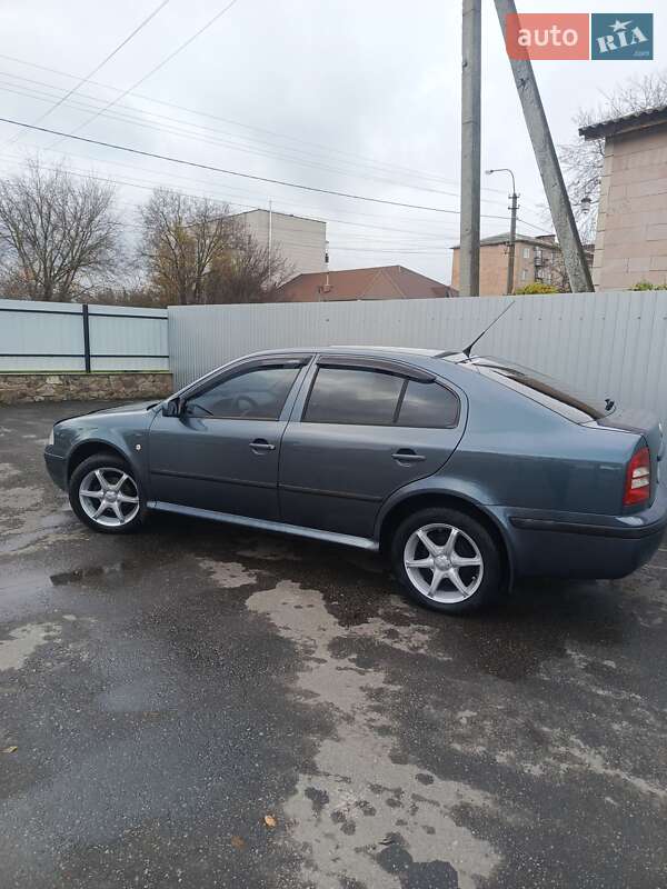 Лифтбек Skoda Octavia 2004 в Богуславе фото 3 Лифтбек Skoda Octavia 2004 в Богуславе