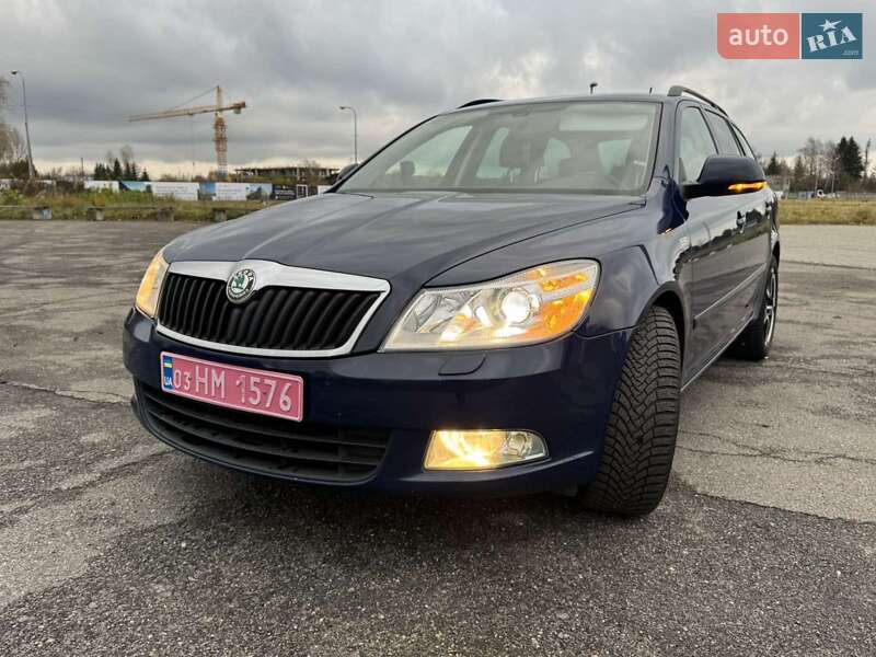 Універсал Skoda Octavia 2011 в Львові фото 28 Універсал Skoda Octavia 2011 в Львові