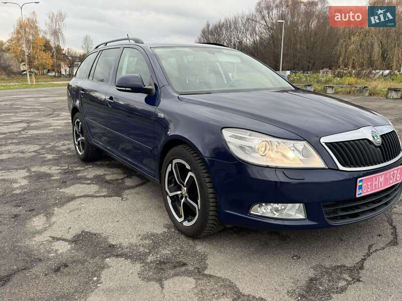 Універсал Skoda Octavia 2011 в Львові фото 38 Універсал Skoda Octavia 2011 в Львові