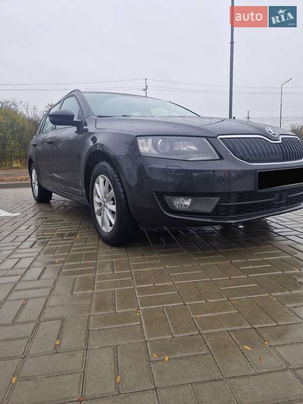 Универсал Skoda Octavia 2014 в Кропивницком