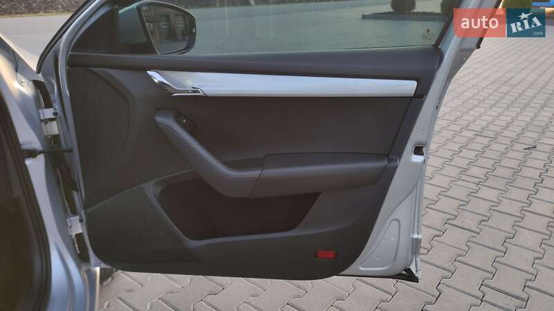 Универсал Skoda Octavia 2016 в Черновцах