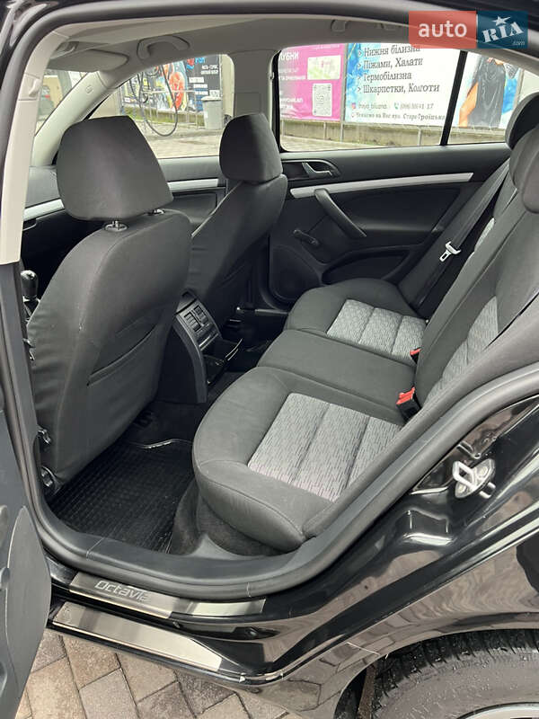 Ліфтбек Skoda Octavia 2010 в Лубнах фото 23 Ліфтбек Skoda Octavia 2010 в Лубнах