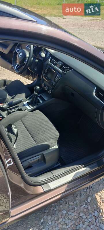 Универсал Skoda Octavia 2014 в Ромнах фото 7 Универсал Skoda Octavia 2014 в Ромнах