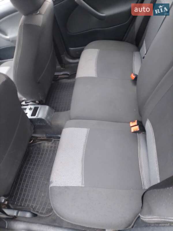 Лифтбек Skoda Octavia 2005 в Хусте