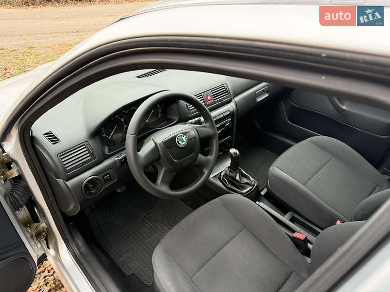 Ліфтбек Skoda Octavia 2010 в Ніжині