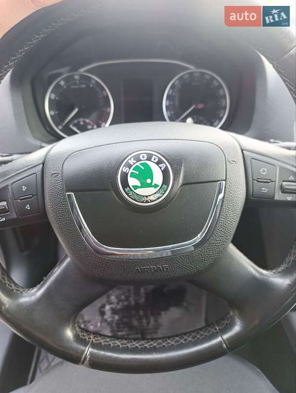 Лифтбек Skoda Octavia 2010 в Луцке фото 12 Лифтбек Skoda Octavia 2010 в Луцке