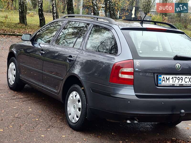 Універсал Skoda Octavia 2008 в Житомирі