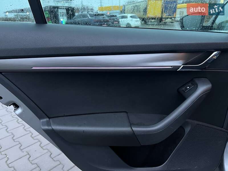 Универсал Skoda Octavia 2018 в Луцке