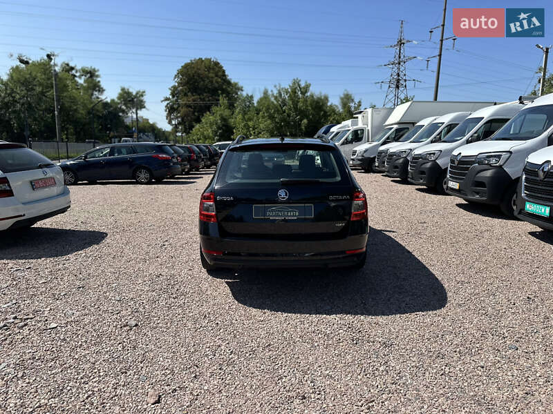 Универсал Skoda Octavia 2018 в Ровно