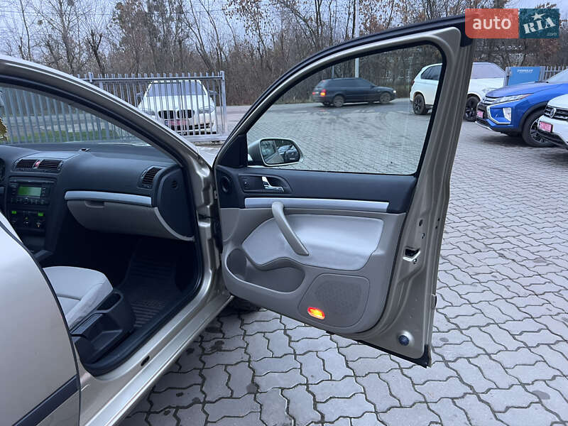 Лифтбек Skoda Octavia 2005 в Нововолынске фото 23 Лифтбек Skoda Octavia 2005 в Нововолынске