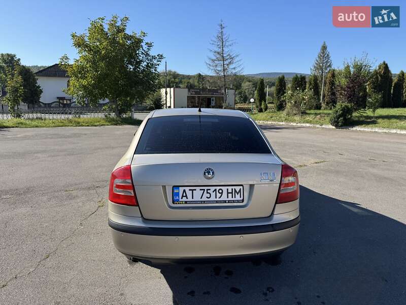 Лифтбек Skoda Octavia 2004 в Коломые