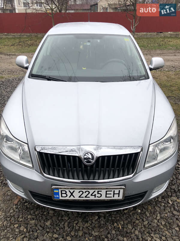Лифтбек Skoda Octavia 2010 в Каменец-Подольском фото 3 Лифтбек Skoda Octavia 2010 в Каменец-Подольском