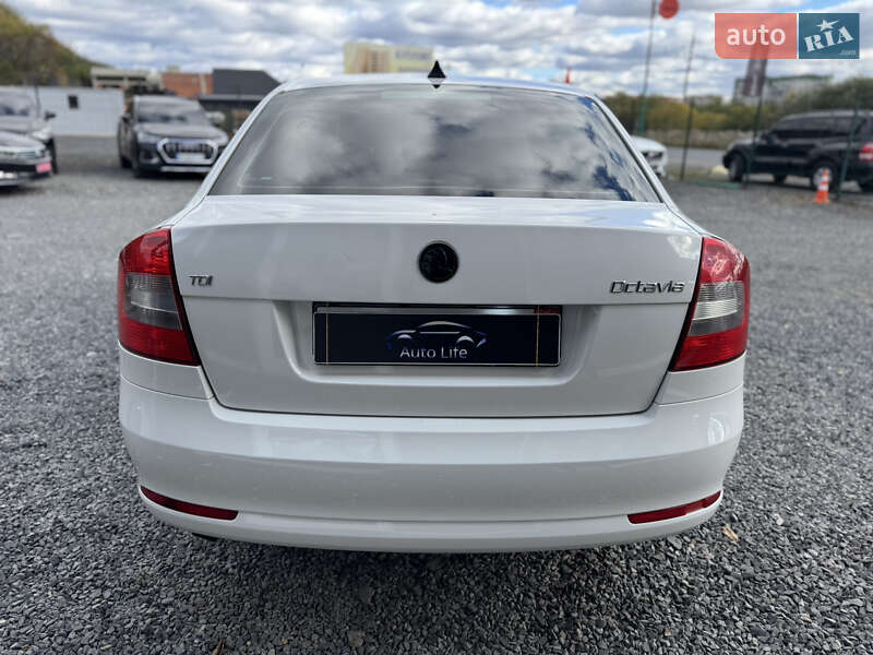 Лифтбек Skoda Octavia 2012 в Мукачево фото 5 Лифтбек Skoda Octavia 2012 в Мукачево