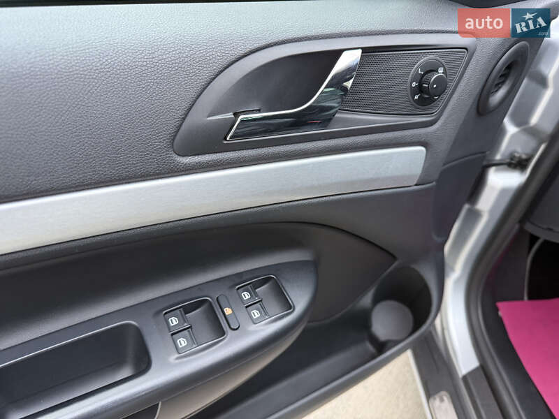 Универсал Skoda Octavia 2010 в Луцке фото 32 Универсал Skoda Octavia 2010 в Луцке