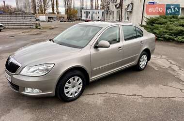 Ліфтбек Skoda Octavia 2010 в Києві