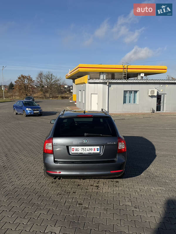 Универсал Skoda Octavia 2010 в Луцке