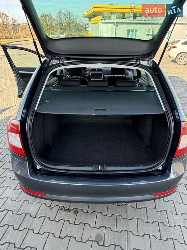 Универсал Skoda Octavia 2010 в Луцке