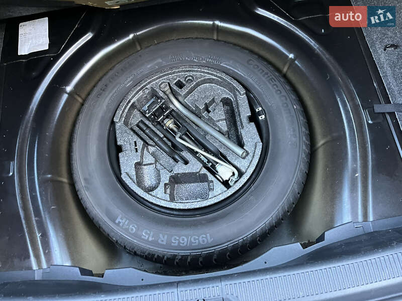 Универсал Skoda Octavia 2010 в Луцке