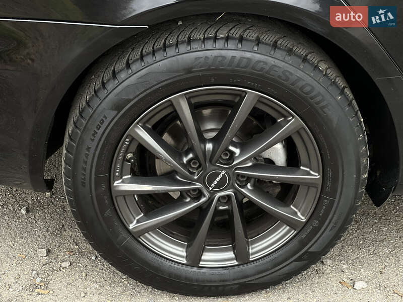 Универсал Skoda Octavia 2009 в Перечине