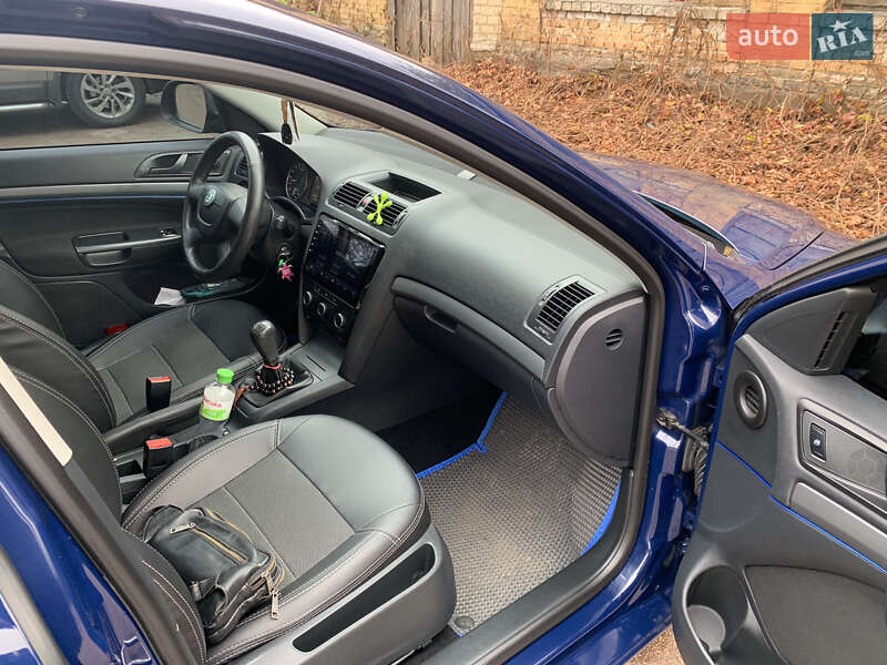 Лифтбек Skoda Octavia 2011 в Киеве фото 2 Лифтбек Skoda Octavia 2011 в Киеве