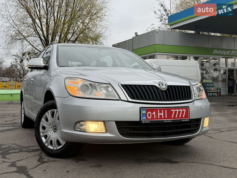 Универсал Skoda Octavia 2013 в Лубнах