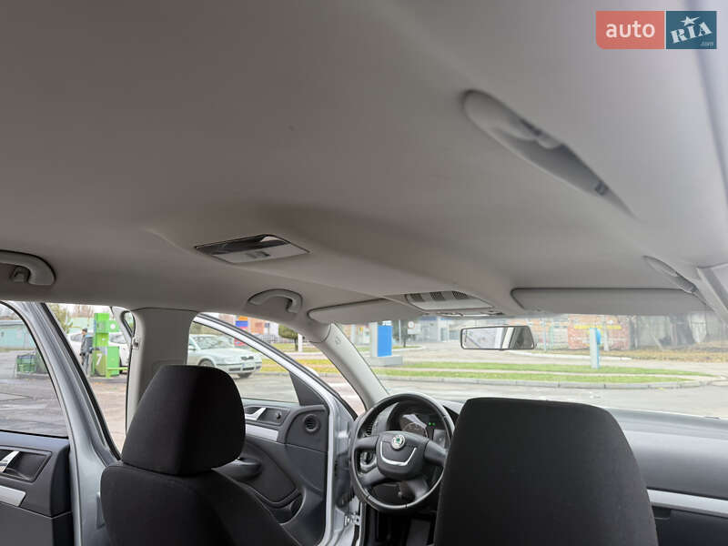 Универсал Skoda Octavia 2013 в Лубнах