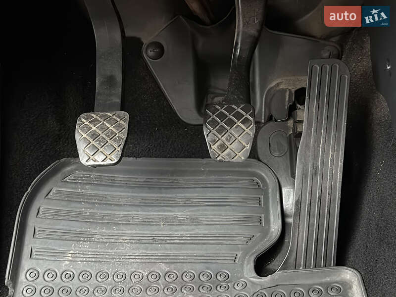 Лифтбек Skoda Octavia 2012 в Лубнах фото 41 Лифтбек Skoda Octavia 2012 в Лубнах